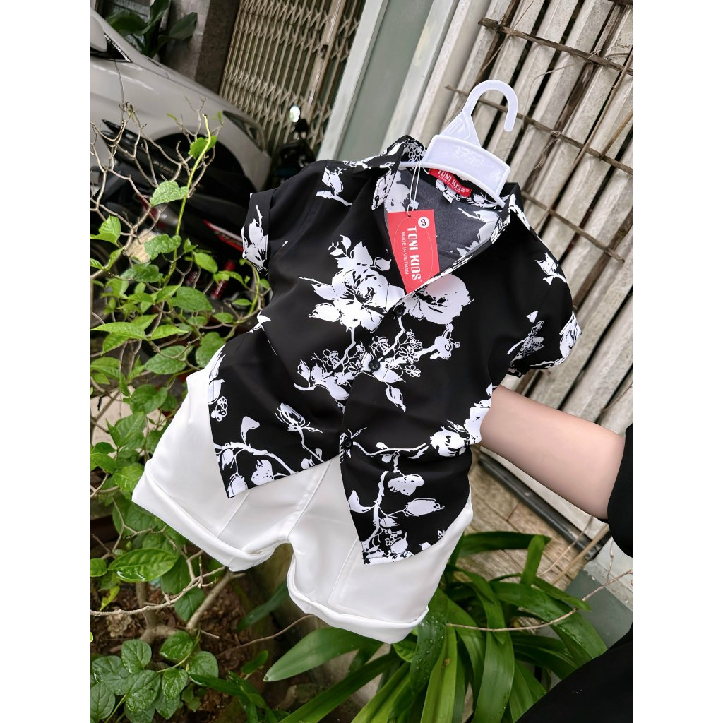 Bộ Quần Áo Tay Ngắn Hoa Cho Bé Trai - Image 2