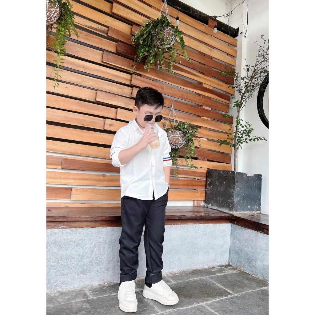 Bộ Quần Dài Đen Áo Trắng Dài Tay Cho Bé Trai - Image 2